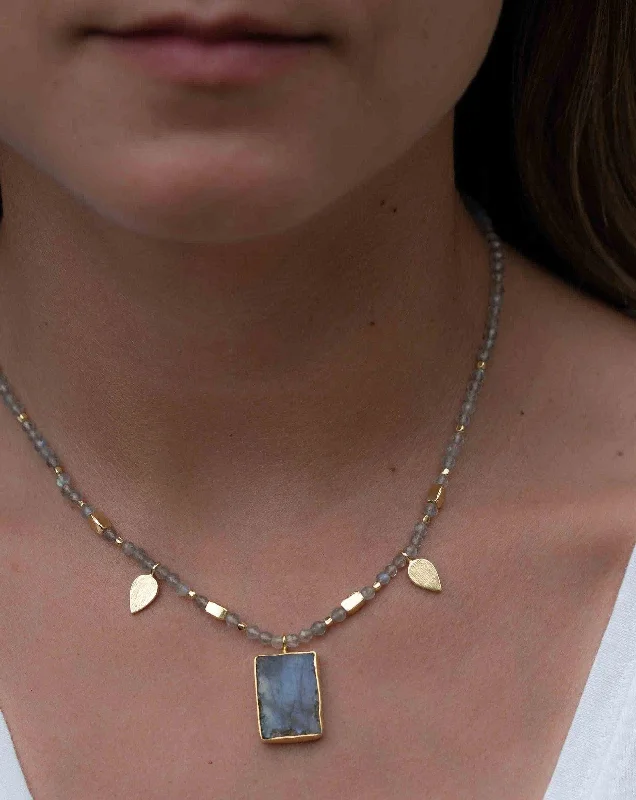 Gold-Plated Necklace-Labradorite, Moonstone or Rose Quartz Bead ~ Necklace ~ Gold plated 18k ~ MN120