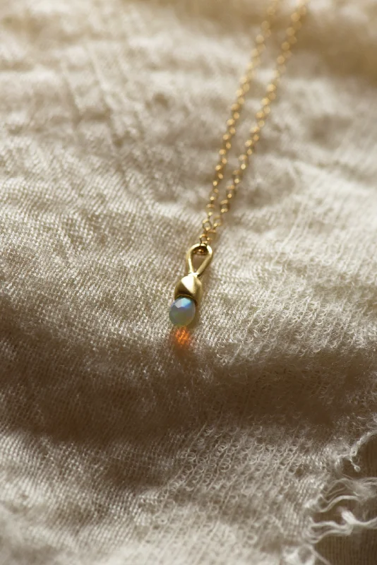 Simple Gold Crystal Necklace-NL-O-02