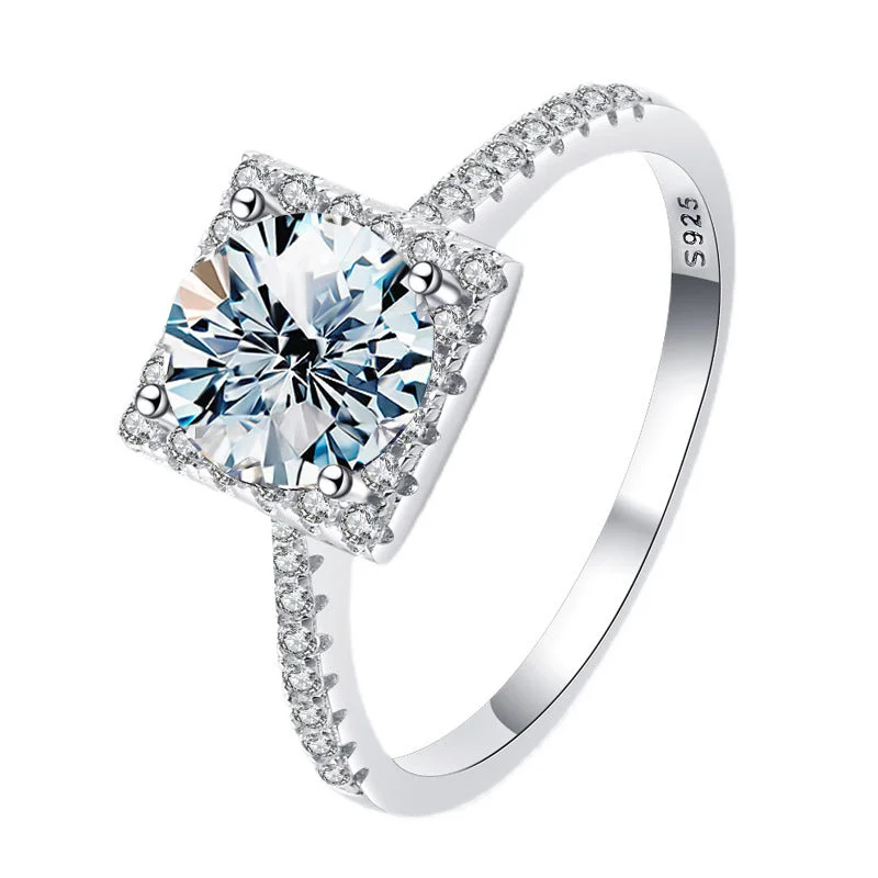 1 Karat (Lake Blue Moissanite)