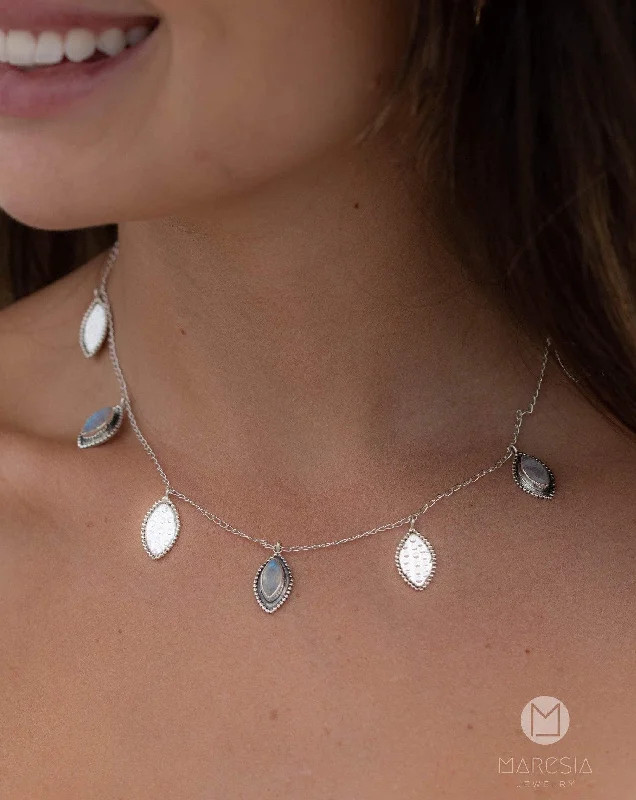 Silver Choker Necklace-Marie Necklace ~ Labradorite or Moonstone Necklace ~ Sterling Silver 925 ~ MN066