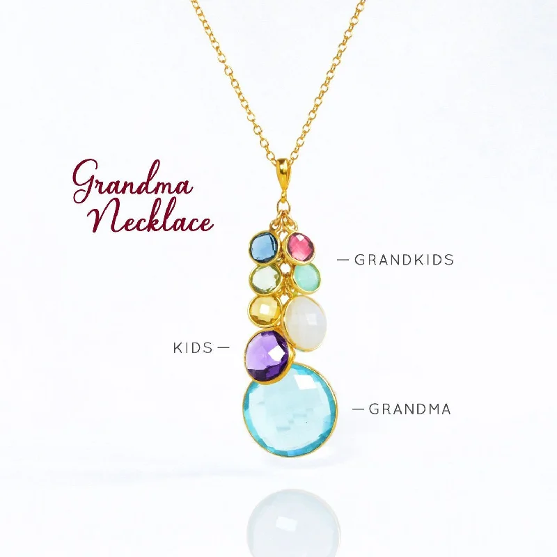 Classic Pendant Necklace-Grandmother Pendant Necklace with Mother, Children and Grandchildren Birthstones