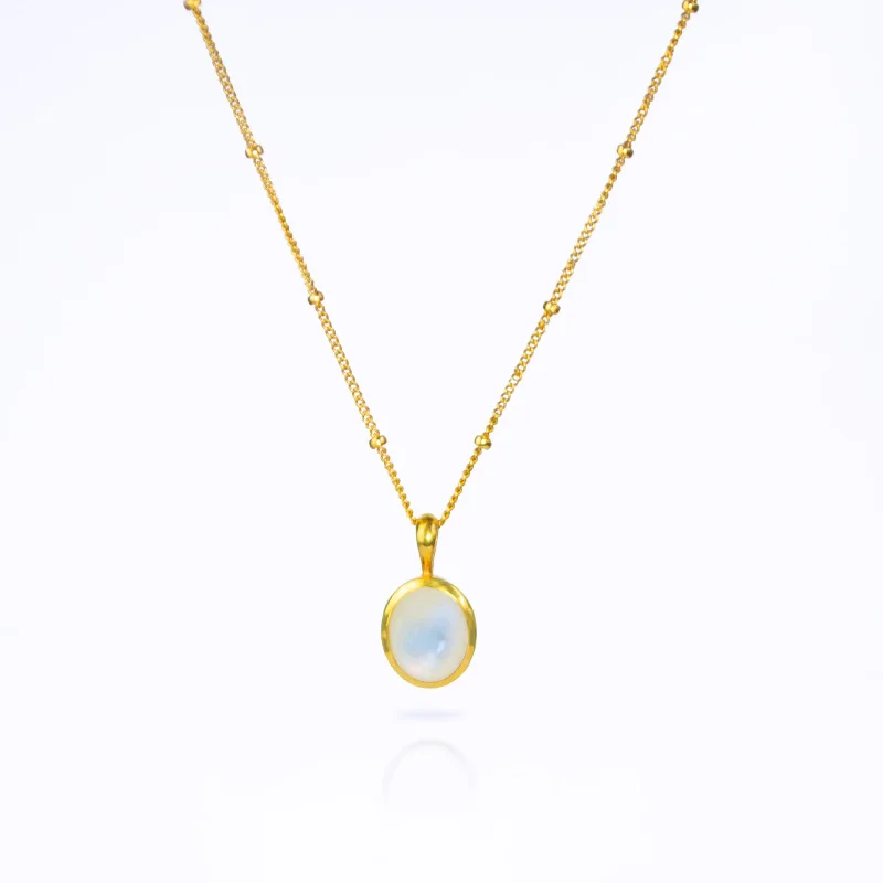 Classic Chain Necklace-Mother of Pearl Cabochon Oval Necklace